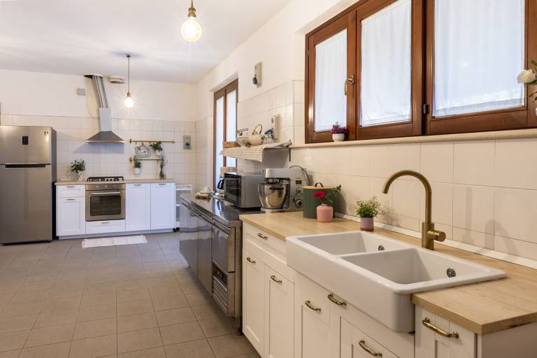 Beautiful villa with pool in the hills of Le Marche, 20 minutes from the beaches of Porto San Giorgio — photo 5