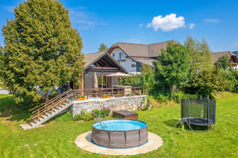 Chalet Velike Bloke