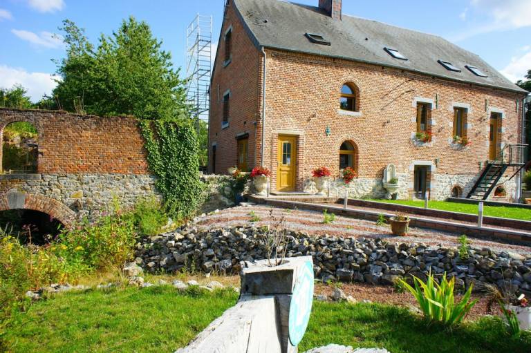 Bed & Breakfast  Mons