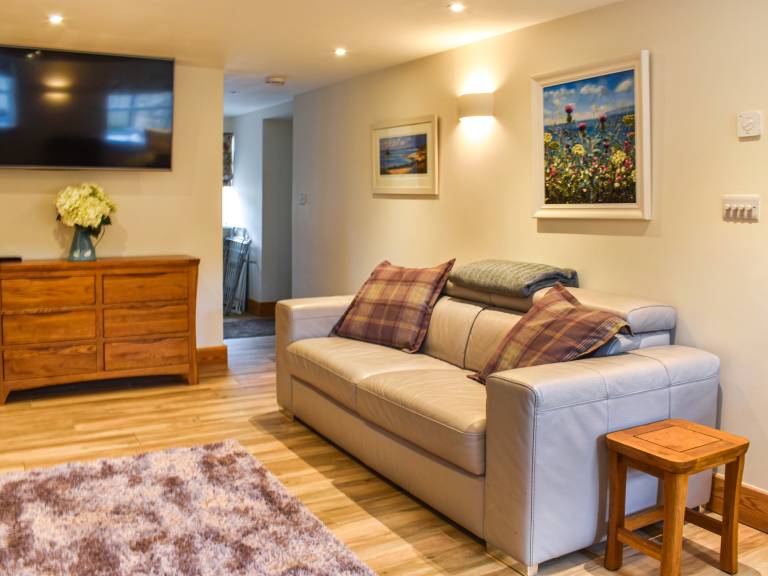 Child-friendly cottage | River view | Pets allowed — photo 4