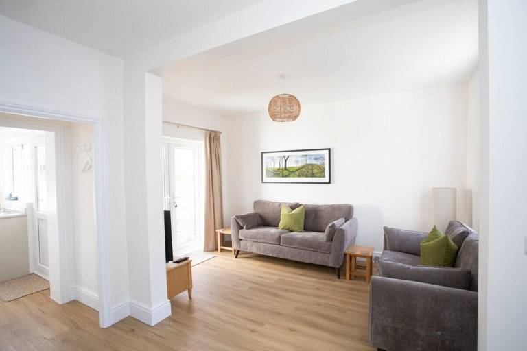Nice house with garden | Next to the beach | Perfect for remote work | Pets allowed — photo 4