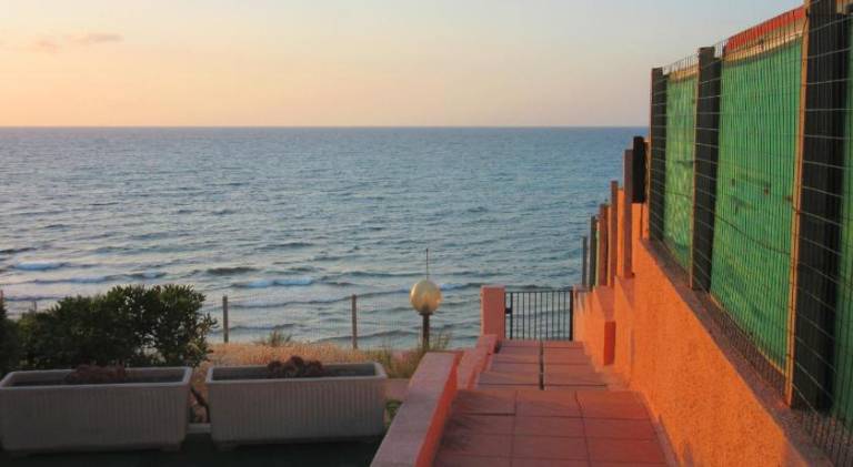 Rental apartment with garden & patio | Close to the beach | Dogs allowed — photo 4