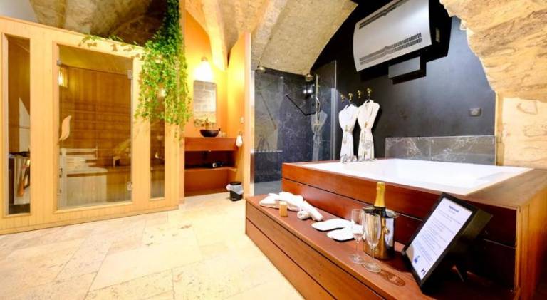 L'Autel La Crypte Mysterieuse de Rouen - sauna & balneo — photo 2
