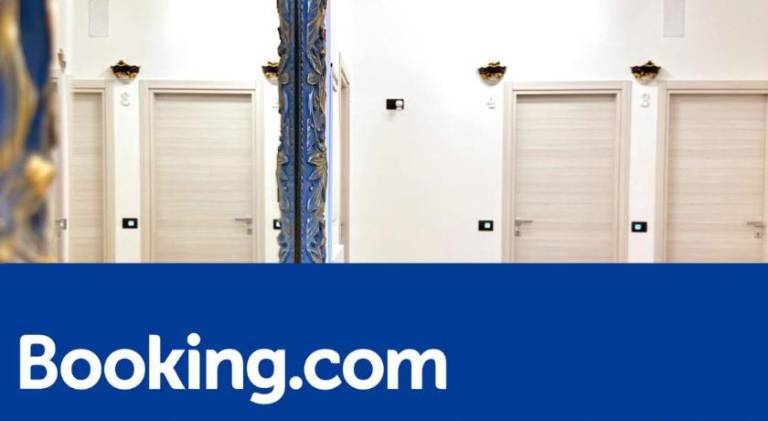 Rental apartment with patio, yard & BBQ in Casal Velino