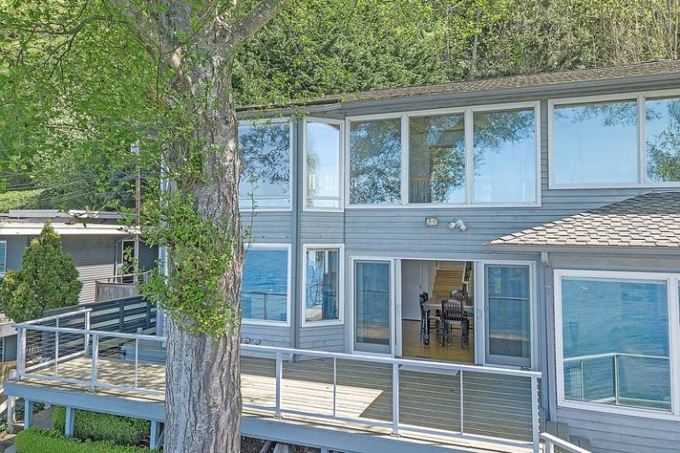 Vashon Vacation Rentals from 101 HomeToGo