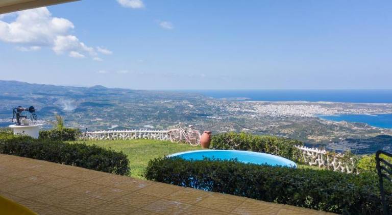 Wonderful villa with terrace, grill & garden | Perfect for remote work | Pets are welcome — photo 3