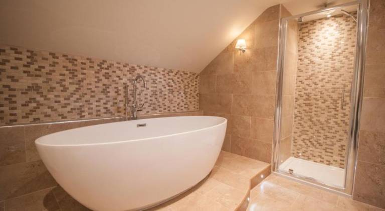 Charming house with garden, hot tub & barbecue | Dogs allowed — photo 2