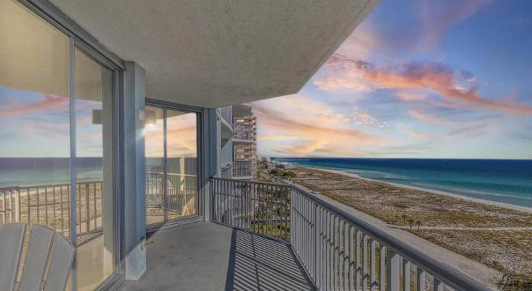 Beautiful apartment with jacuzzi & pool | Beach nearby | Pets are welcome — photo 4