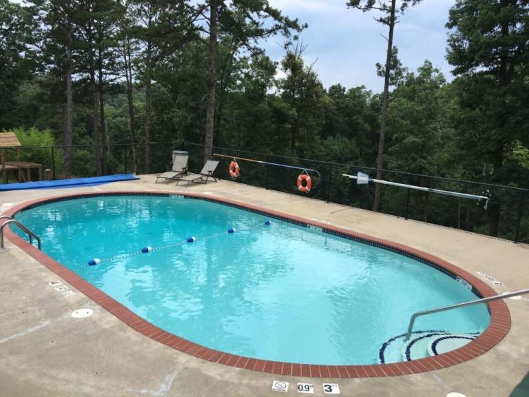 Cabin Eureka Springs