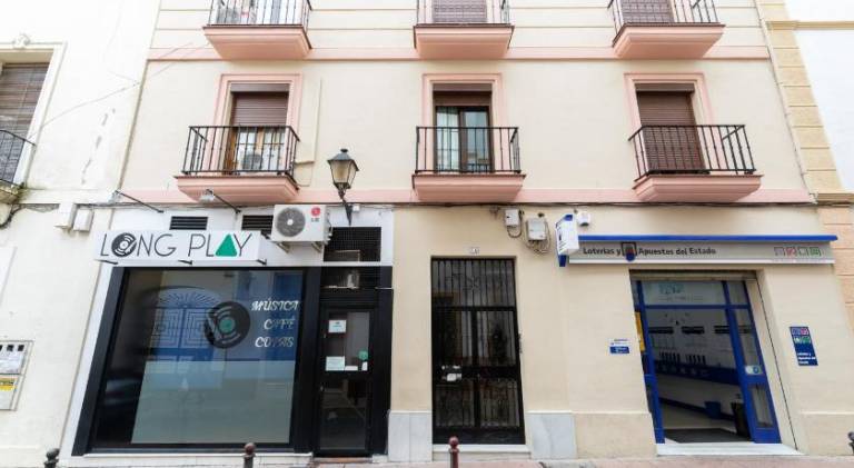 Apartment with terrace | Next to Tajo de Ronda | Perfect for remote work | Pets are welcome — photo 4