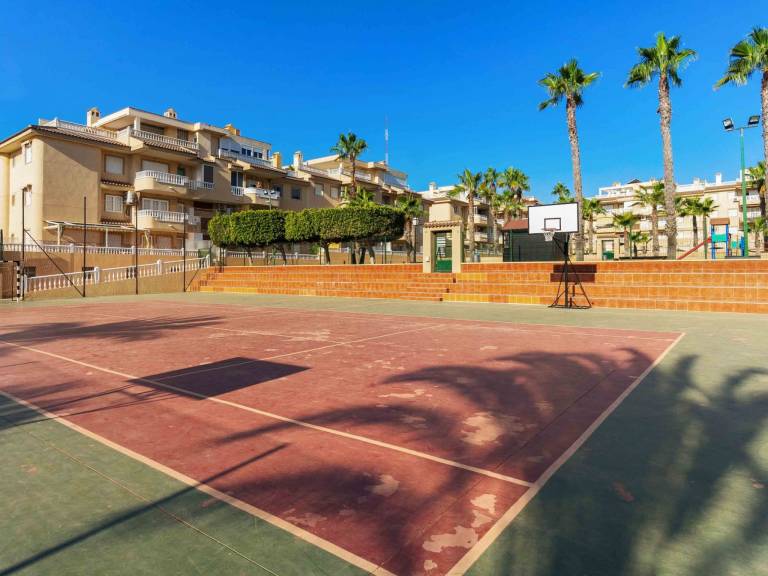 Child-friendly wonderful holiday apartment with patio & pool | Beach nearby | Pet-friendly — photo 2