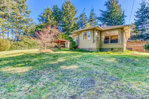 House Coos Bay