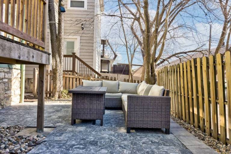 House  Midtown - Westport
