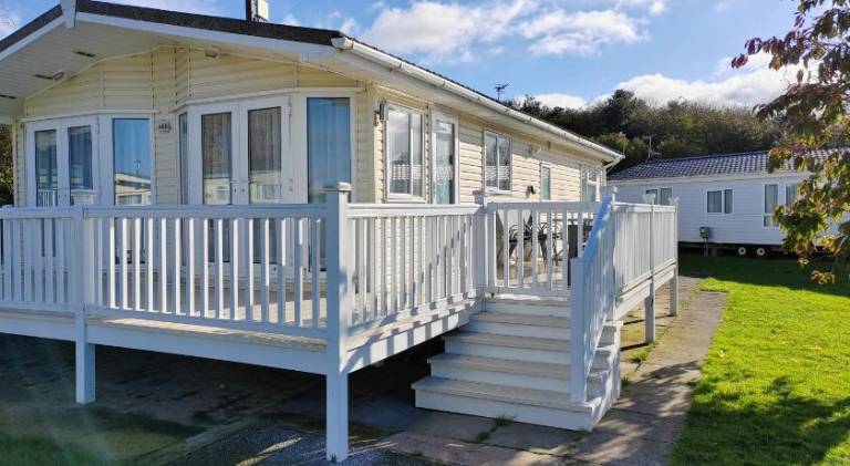 Dog Friendly 8 Berth Lodge, 600 Yard's From The Beach In Hunstanton — photo 4