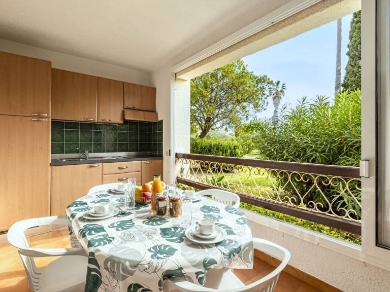 Ferienwohnung in Linguizzetta, Marine de Bravone f&uuml;r max. 4 Personen