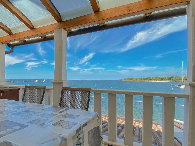 Apartma Mareda