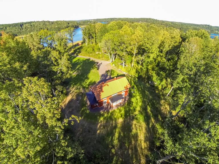 Holiday house Lakeside Dream House on own peninsula — photo 4