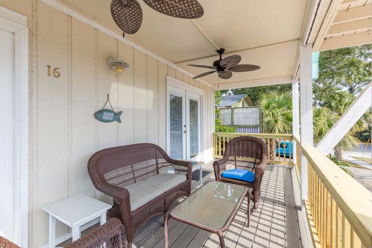 Sandys Beach House — photo 3