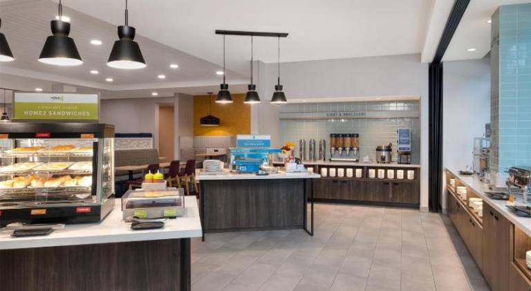 Home2 Suites by Hilton Flagstaff — photo 5