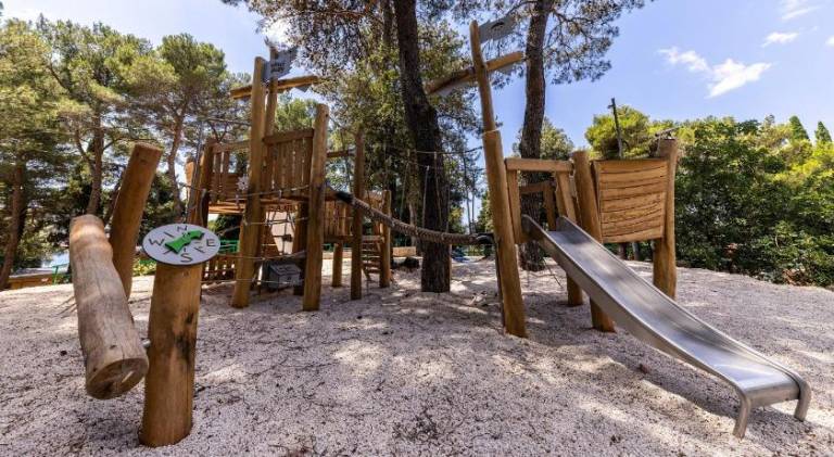 Porton Nature Hideouts Pitches — photo 4