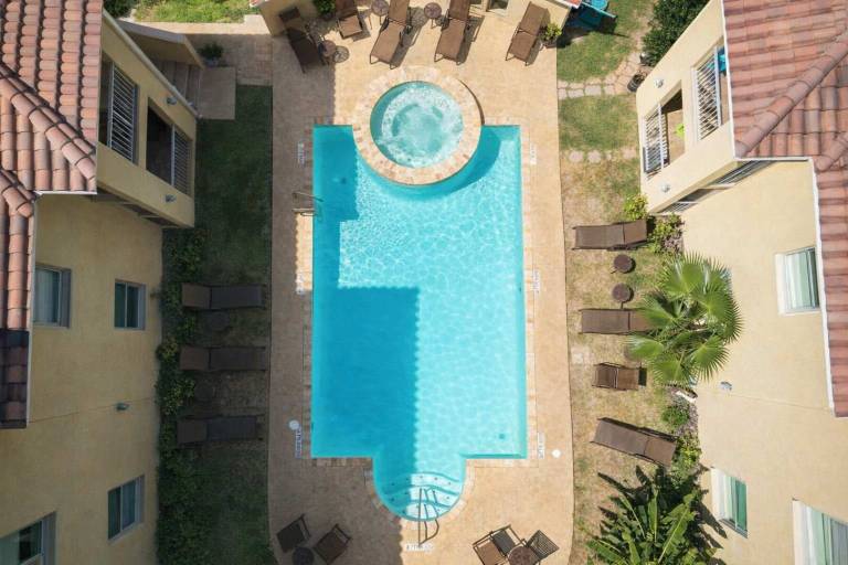 Holiday apartment with terrace & private pool — photo 2