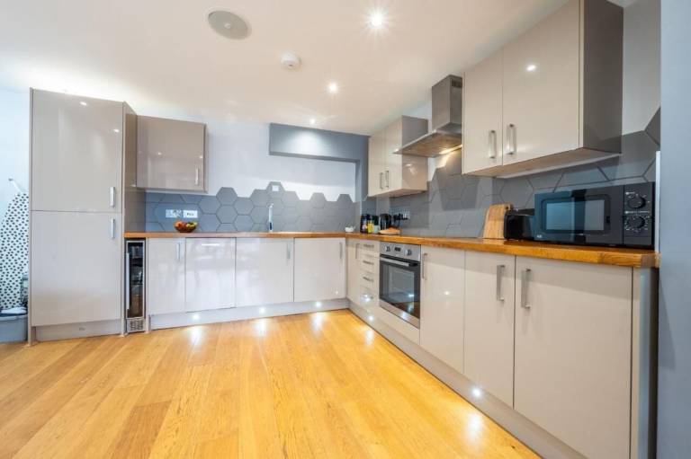 Apartment Cardiff Bay