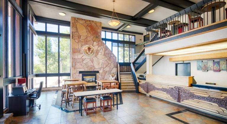 Red Lion Inn and Suites Missoula — photo 3