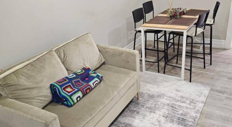 Superb Guest House In Downtown Self Checkin& Fast Wifi