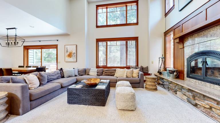 Fully equipped big vacation home with sauna, heated pool & terrace | Golf view | Perfect for remote work | Pets are welcome — photo 5
