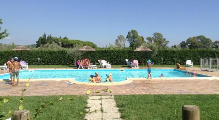 Farm with yard, terrace & pool — photo 5