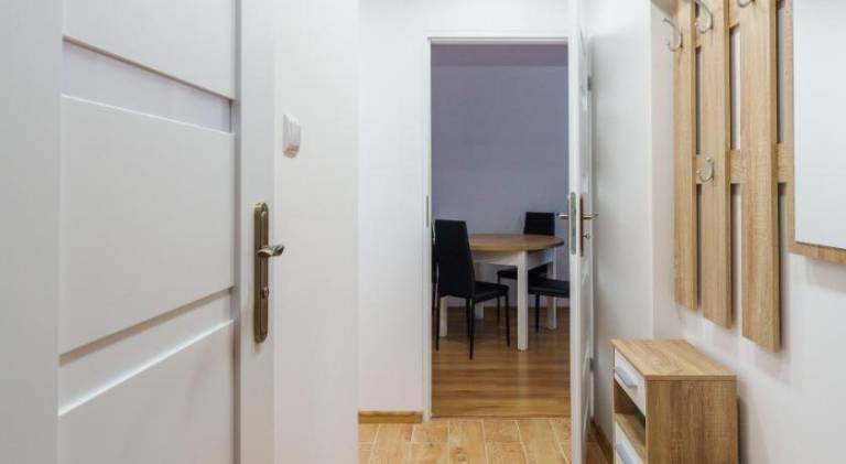 Rental apartment with 2 rooms for 5 persons — photo 4