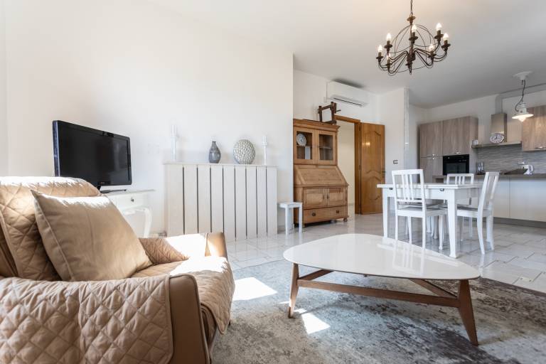 Family-friendly villa with garden | City view | Dogs allowed — photo 2