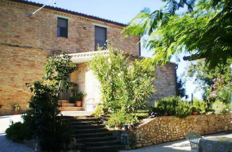 Privatzimmer Monterubbiano