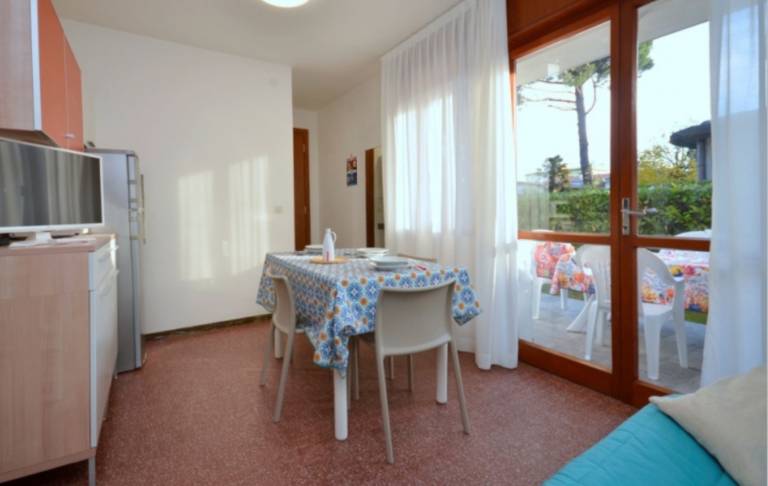 Child-friendly lovely villa with yard | Garden view | Beach nearby | Pets are welcome — photo 4