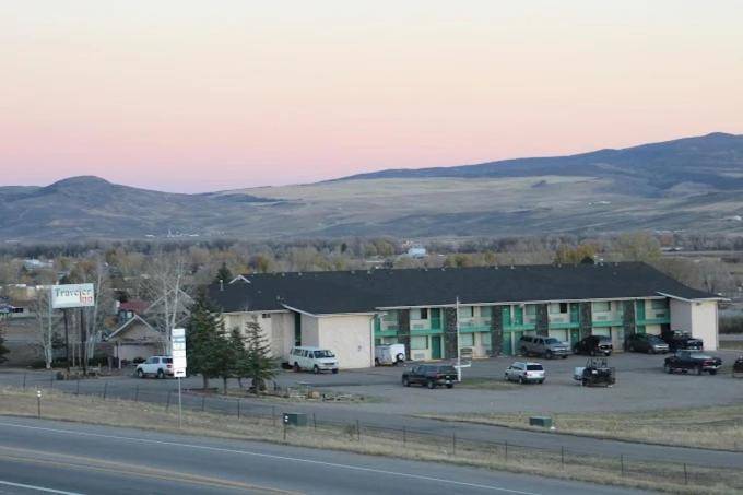 Travelers Inn & Suites — photo 3