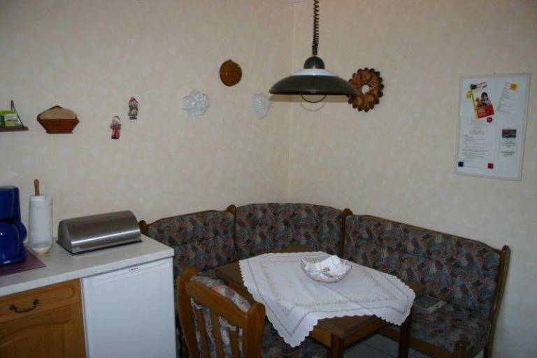 Child-friendly rental apartment with yard & BBQ | Pets are welcome — photo 4