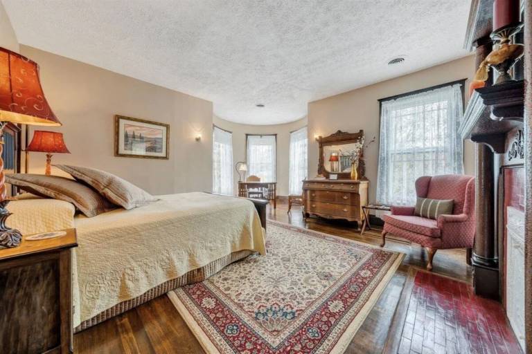 Apartment  Alderson