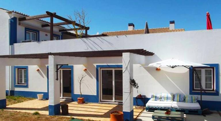 Fully equipped house with barbecue, private pool & patio | Suitable for remote work | Pets are welcome — photo 4