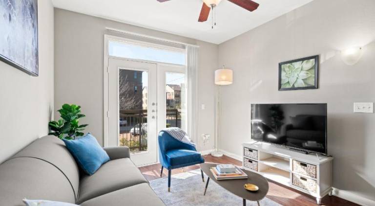 Serviced apartment Plano