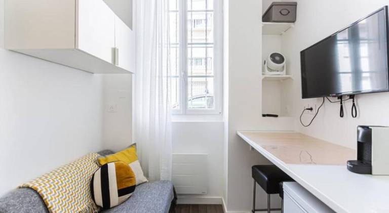 Charming apartment | Next to Place des Quinconces | Suitable for remote work | Pet-friendly — photo 2