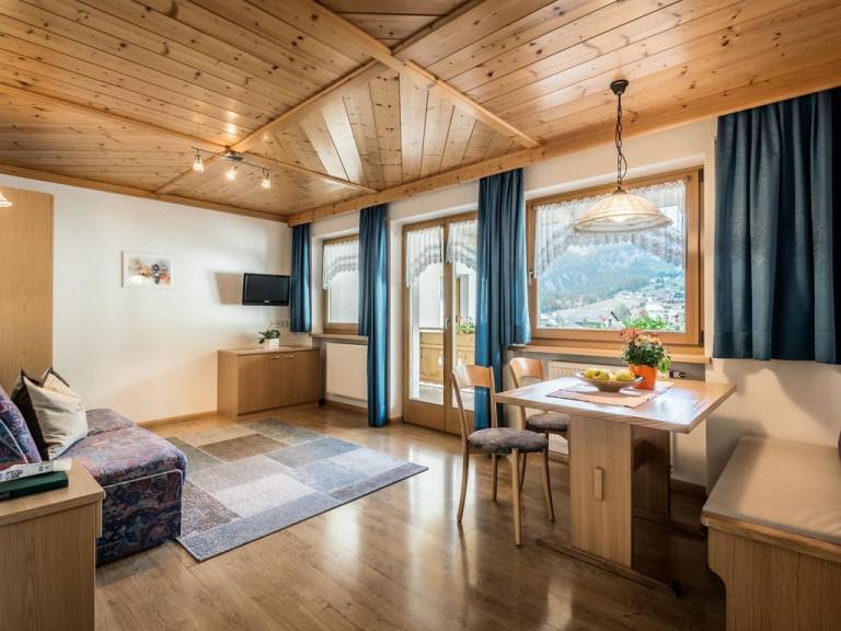 Ferienwohnung in Kolfuschg, Corvara f&uuml;r max. 4 Personen