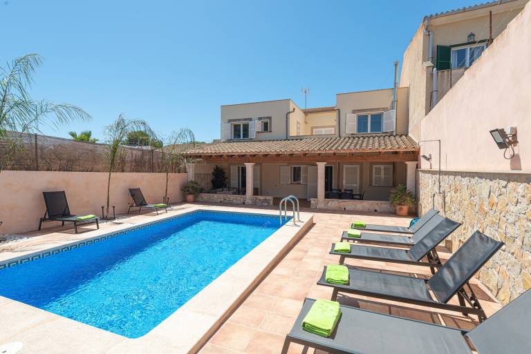 400 m² Villa