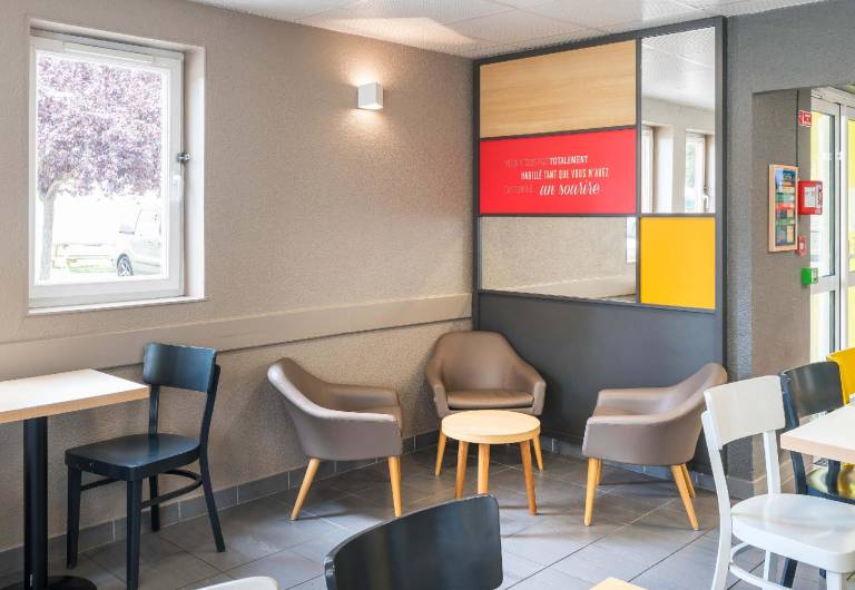 B&B HOTEL Angers 2 Universite — photo 4
