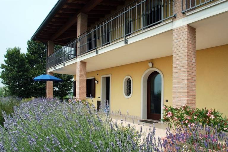 Privatzimmer Palazzolo dello Stella
