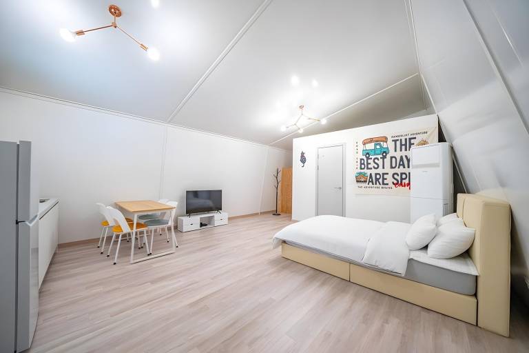 Namyangju The Style Glamping Caravan