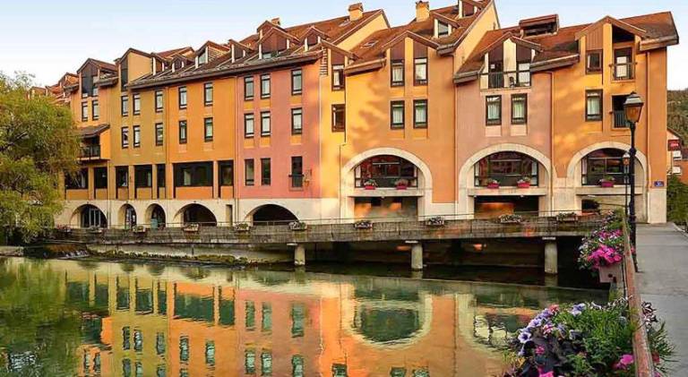 Ibis Annecy Centre Vieille Ville — photo 2