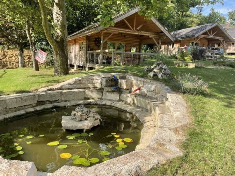 Nice gite with patio & pool | Pets are welcome in Chaumont