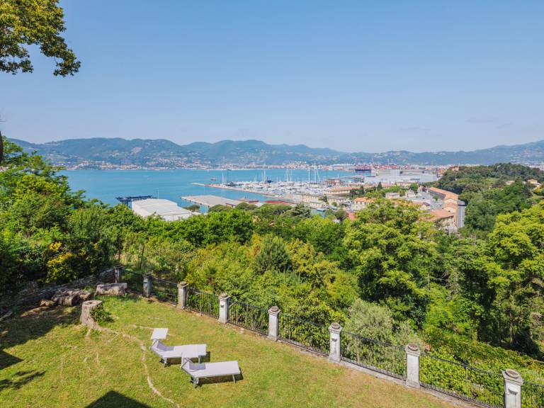 House with garden, terrace & BBQ | Sea view — photo 4