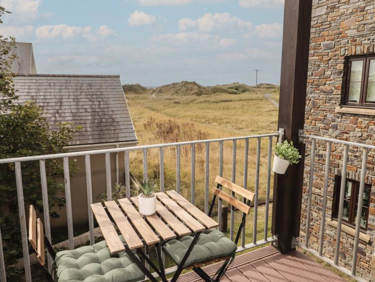 Cottage | Beach view — photo 2