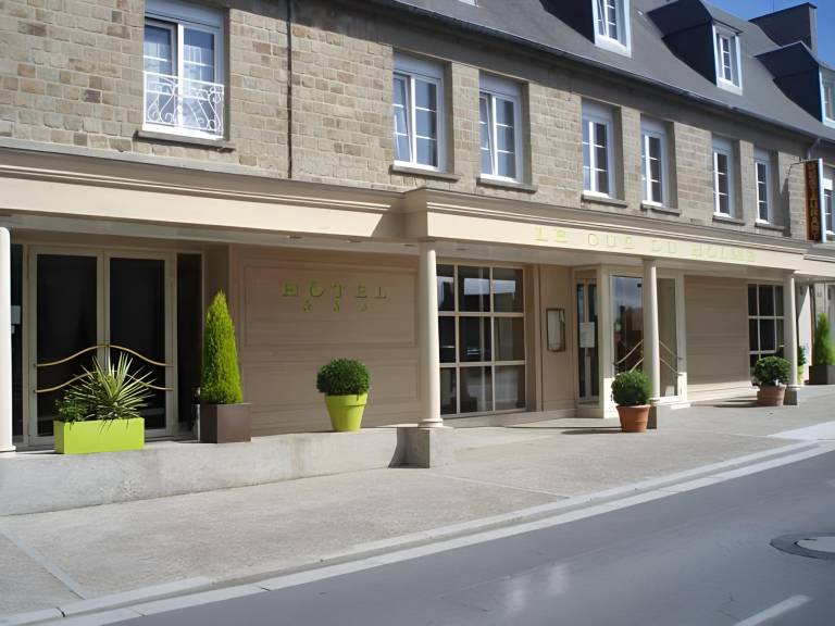 Logis Hotel Restaurant Le Gue Du Holme in Saint-Quentin-sur-le-Homme